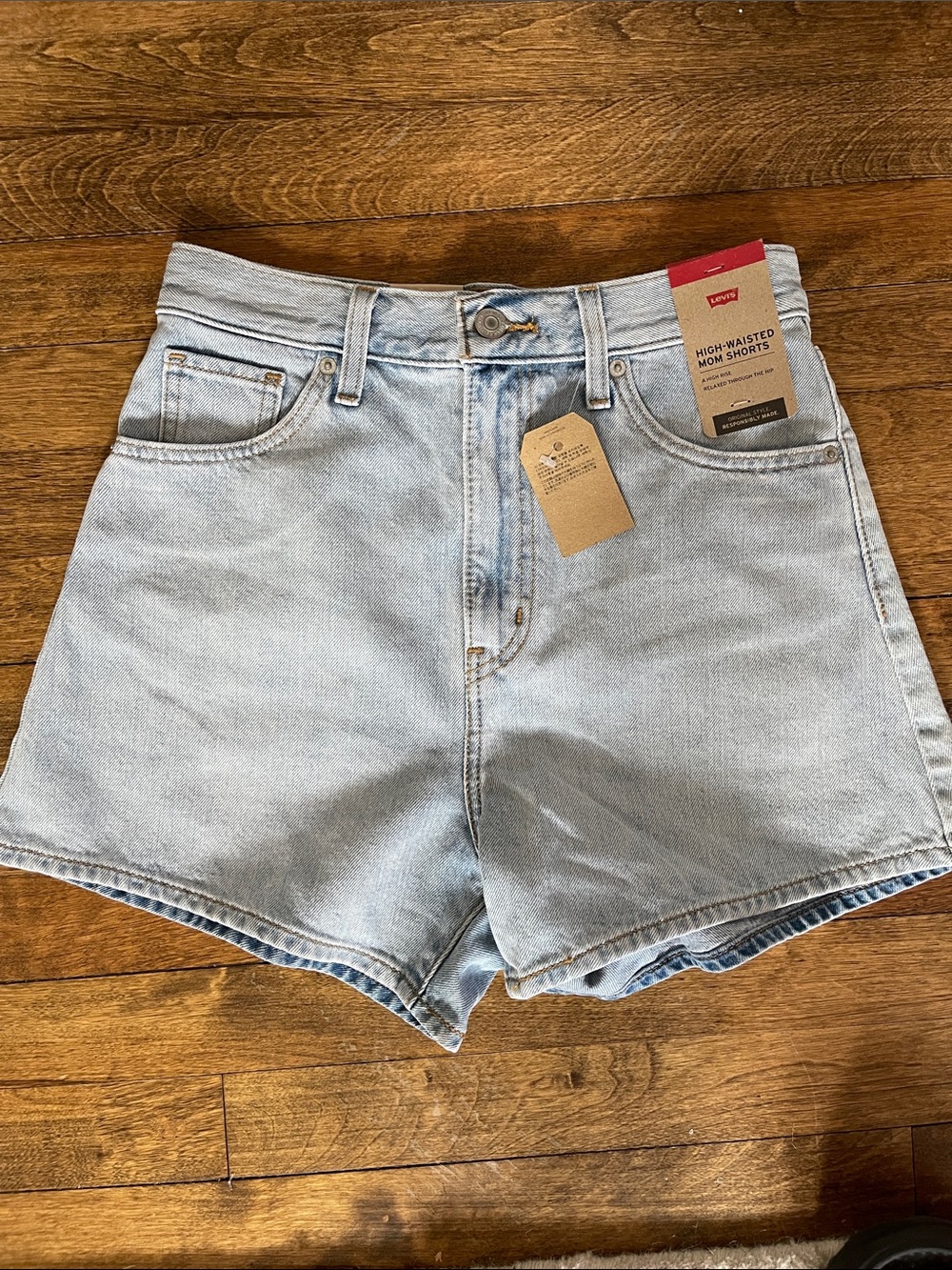 NEW Levi's Light Blue High-Rise Denim Shorts
